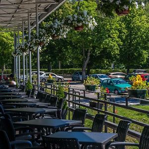 Hotel *** NAT Krynica Morska